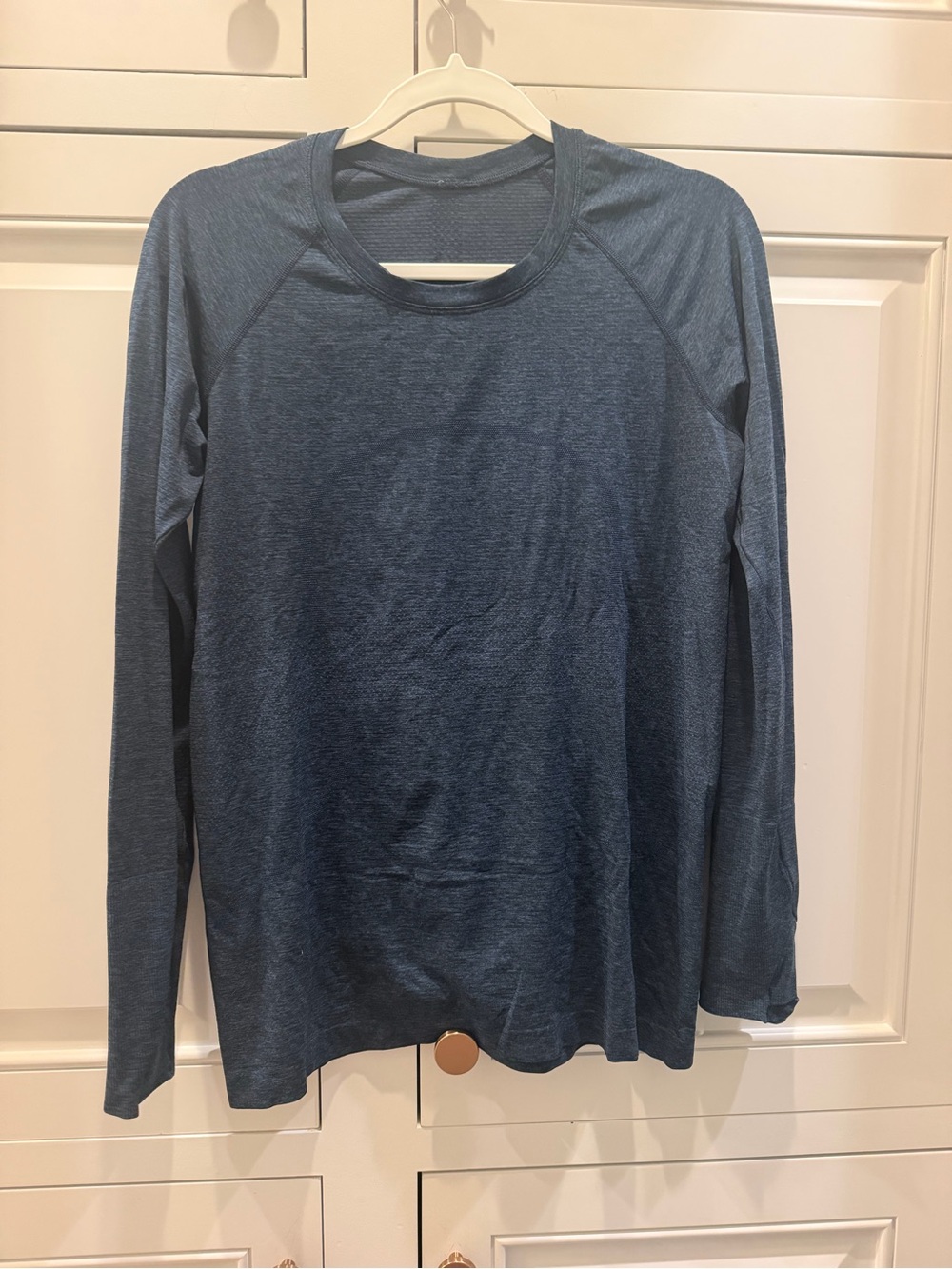 Lululemon swiftly tech long sleeve- size 10